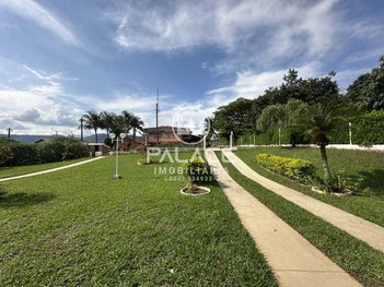 commercial_property em Rua Maria Christina Camarinha, Colinas de São Pedro - São Pedro - SP