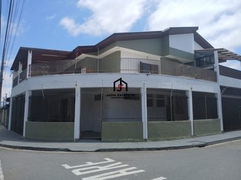 commercial_building em Avenida dos Ipês, Parque Residencial Flor do Vale - Tremembé - SP