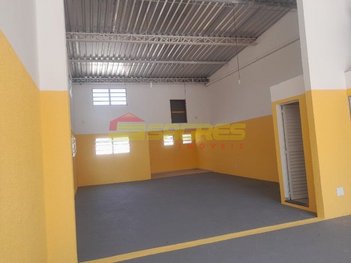 industrial em Rua Cássio de Almeida, Vila Guilherme - São Paulo - SP