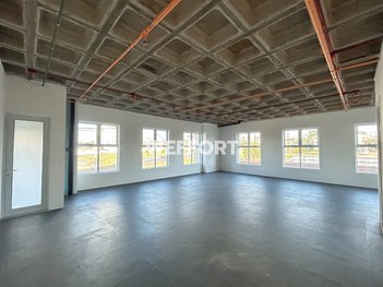 office em Avenida Doutor Adhemar Pereira de Barros, Bela Suiça - Londrina - PR