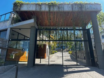 house em Rua Laurindo Januário da Silveira, Lagoa da Conceição - Florianópolis - SC