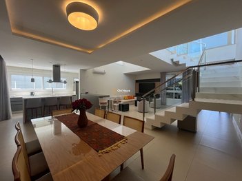 house em Doutor Antônio Luiz Moura Gonzaga, Rio Tavares - Florianópolis - SC