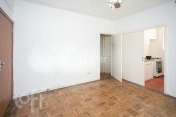 apartment em Rua Jerônimo Coelho, Centro Histórico - Porto Alegre - RS