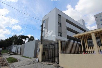 apartment em Rua Major Saul de Carvalho Chaves, Santa Cândida - Curitiba - PR
