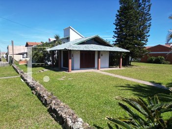 house em Rua Caxias do Sul, Xangri-Lá - Xangri-Lá - RS