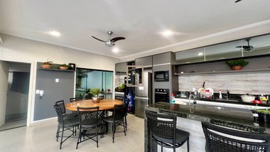 house em Rua Adevair Rosa, Loteamento Residencial e Comercial Jardim Lago dos Ipês - Mococa - SP