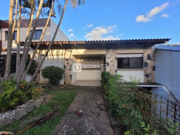 house em Rua Doutor Luiz Bastos do Prado, Centro - Gravataí - RS