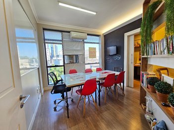 office em Uruguai, Centro - Passo Fundo - RS