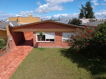 house em Rua Marfim, Rainha do Mar - Xangri-Lá - RS