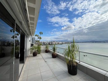 apartment em Avenida Governador Irineu Bornhausen, Agronômica - Florianópolis - SC