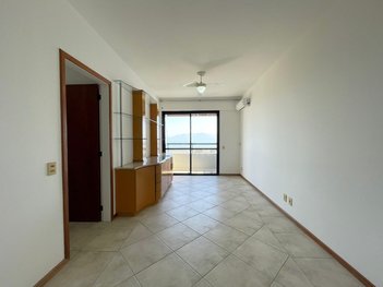 apartment em Rua Cristóvão Nunes Pires, Centro - Florianópolis - SC