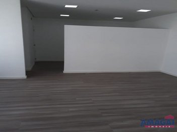 office em Rua Tiradentes, Centro - Jacareí - SP