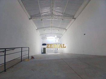 industrial em Rua Engenheiro Rebouças, Cerâmica - São Caetano do Sul - SP