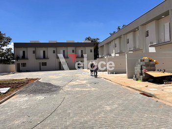 house em Rua Maria Júlia Dias Veneziani, Chácaras Pousada do Vale - São José dos Campos - SP