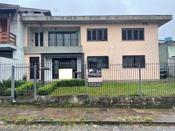 house em Rua Attilio Bassanesi, Floresta - Caxias do Sul - RS