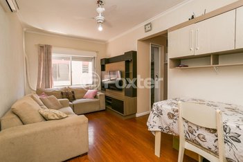 apartment em Rua Marechal Hermes, Camaquã - Porto Alegre - RS
