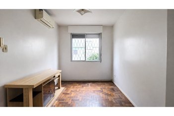 apartment em Avenida Chuí, Cristal - Porto Alegre - RS