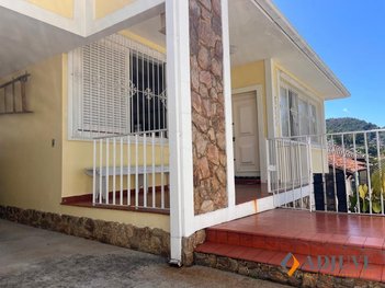 house em Rua Professora Angélica Lópes Castro, Coronel Veiga - Petrópolis - RJ