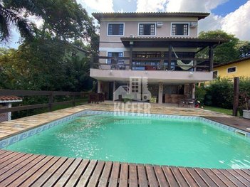 house em Rua Quarenta e Sete, Serra Grande - Niterói - RJ