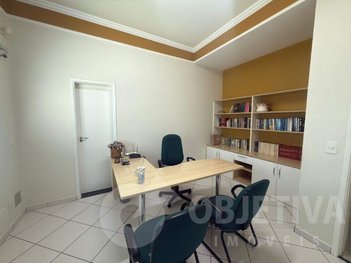 office em Rua Tenente Virmondes, Lídice - Uberlândia - MG