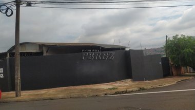 industrial em Rua das Perdizes, Paraíso - Londrina - PR