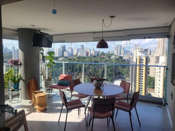 apartment em Rua Doutor Virgílio de Carvalho Pinto, Pinheiros - São Paulo - SP