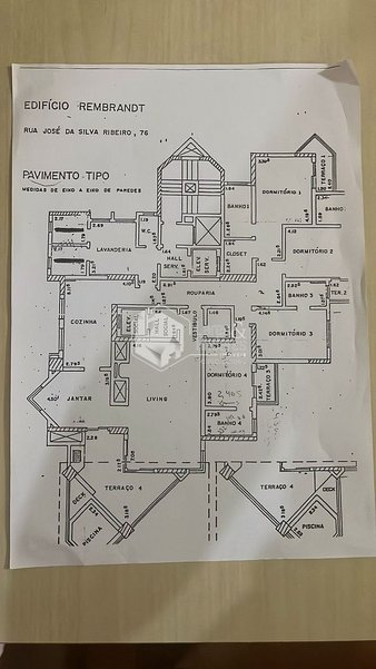 Cômodo Condomínio