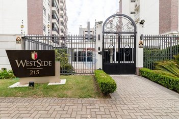 apartment em Rua Coronel Ottoni Maciel, Vila Izabel - Curitiba - PR