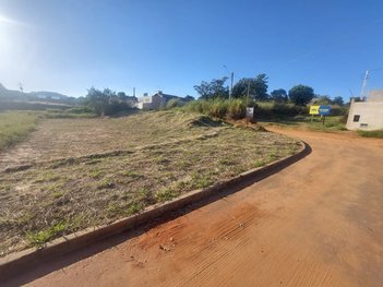 house em Rua Renê Tacola, Vila Aviação - Bauru - SP