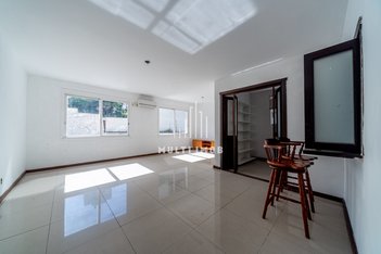 apartment em Rua Coronel Aurélio Bitencourt, Rio Branco - Porto Alegre - RS