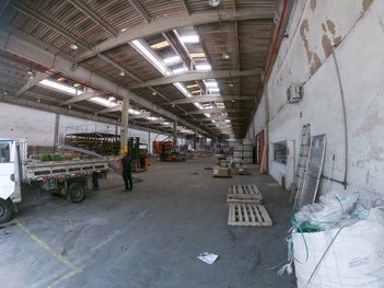 industrial em Comendador Jaroslav Simonek, Jardim da Glória - Cotia - SP