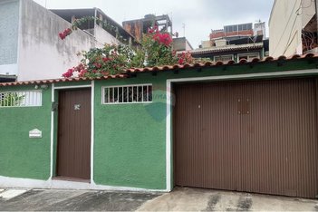 house em Rua Tenente Matheus Levino dos Santos, Vista Alegre - Rio de Janeiro - RJ