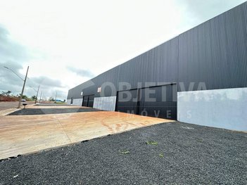 industrial em Rodovia Daura Ferreira Cherulli, Morumbi - Uberlândia - MG