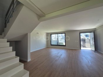 house em Rua Arnaldo Luz, Ingleses do Rio Vermelho - Florianópolis - SC