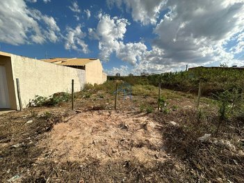 land_lot em Rua Érico Gonçalves Aguiar, Candeias - Vitória da Conquista - BA