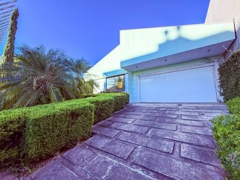 house em Rua Quinze de Outubro, Centro - Pinhais - PR