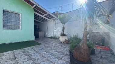 house em Avenida Professor José Jeronymo de Souza Filho, Jardim Independência - Taubaté - SP