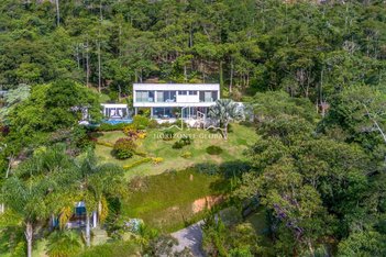 house em Rodovia BR-040, Araras - Petrópolis - RJ