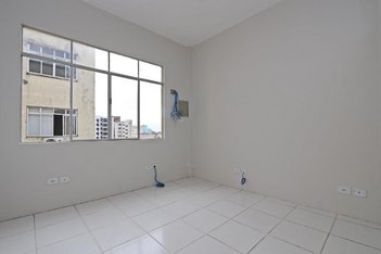 office em Rua XV de Novembro, Centro - Curitiba - PR