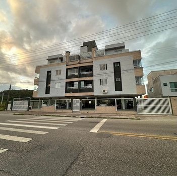 apartment em Rua Luiz Elias Daux, Ingleses do Rio Vermelho - Florianópolis - SC