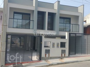 house em Rua Virgilino Ferreira de Souza, Barreiros - São José - SC