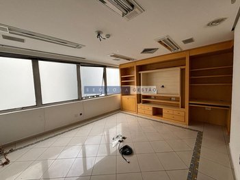 office em Avenida Ipiranga, República - São Paulo - SP