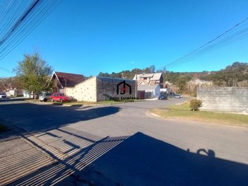office em Rua Engenheiro Durval de Carvalho, Vila Nova Suíça - Campos do Jordão - SP