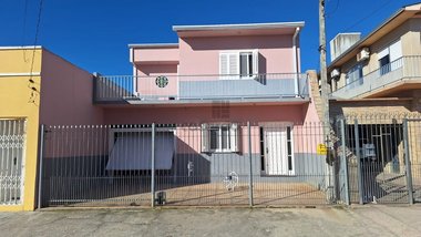 house em Rua Doutor Antônio Augusto Pinto, Fragata - Pelotas - RS