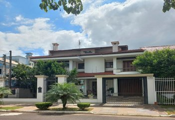 house em Rua Irmão Agnelo Chaves, Marechal Rondon - Canoas - RS