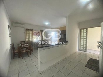house em Rua Flávio de Carvalho, Loteamento Villa Branca - Jacareí - SP