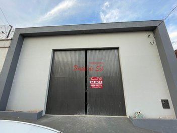 industrial em Rua Deputado Benedito Lúcio Machado, Centro - Santo Antônio da Platina - PR