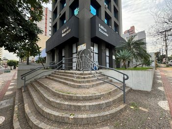 office em Rua Alagoas, Centro - Londrina - PR