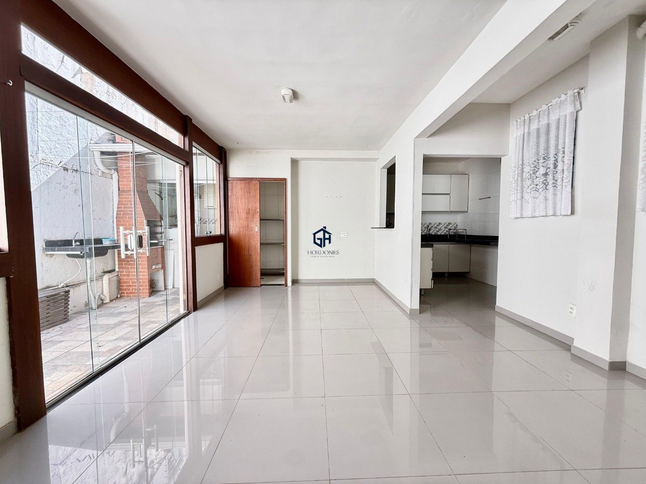Apartamento com 3 quartos — Santa Amélia, Belo Horizonte