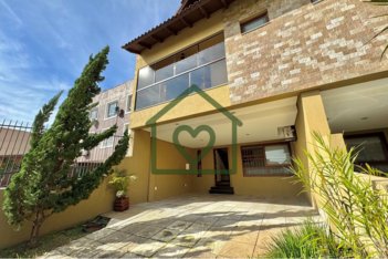 house em Rua Dom Jaime de Barros Câmara, Sarandi - Porto Alegre - RS
